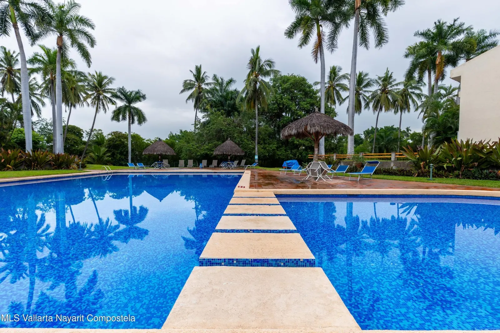 Pool and gardens of the Bugambilias complex