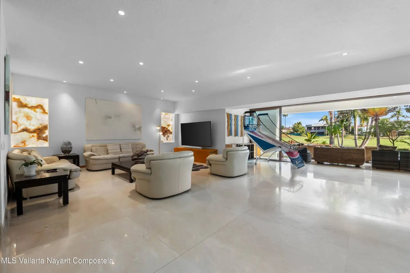 House in El Tigre, photo 5 of 16