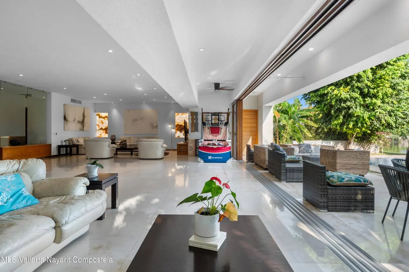 House in El Tigre, photo 6 of 16
