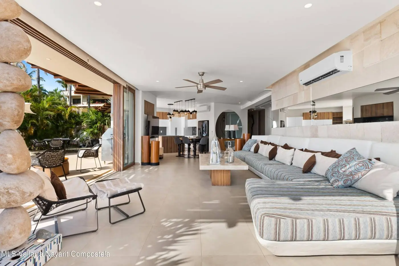 House in Punta Esmeralda, photo 8 of 18