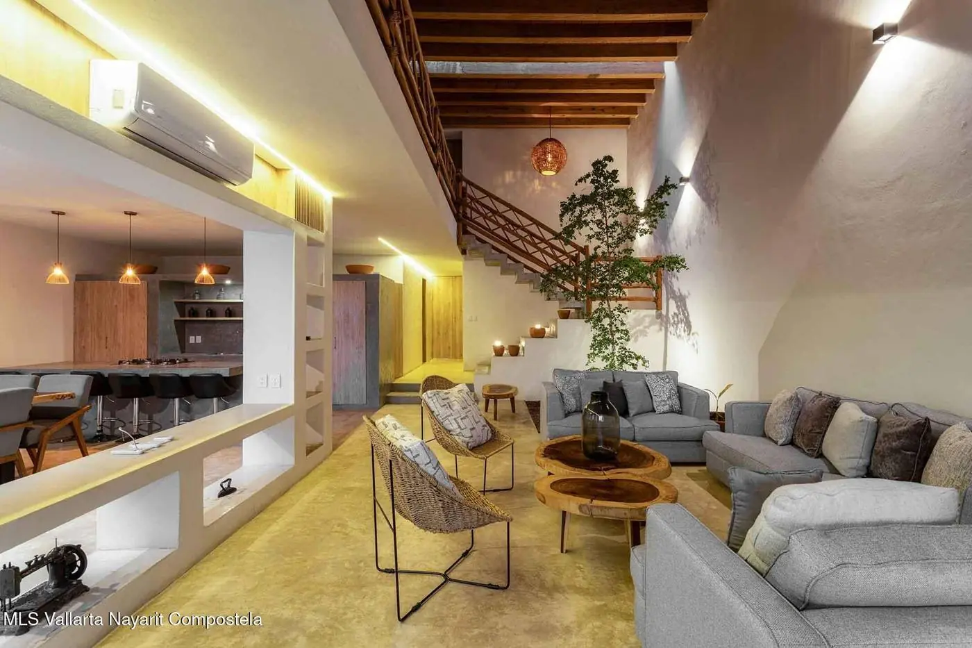 House in San Pancho, photo 3 of 16