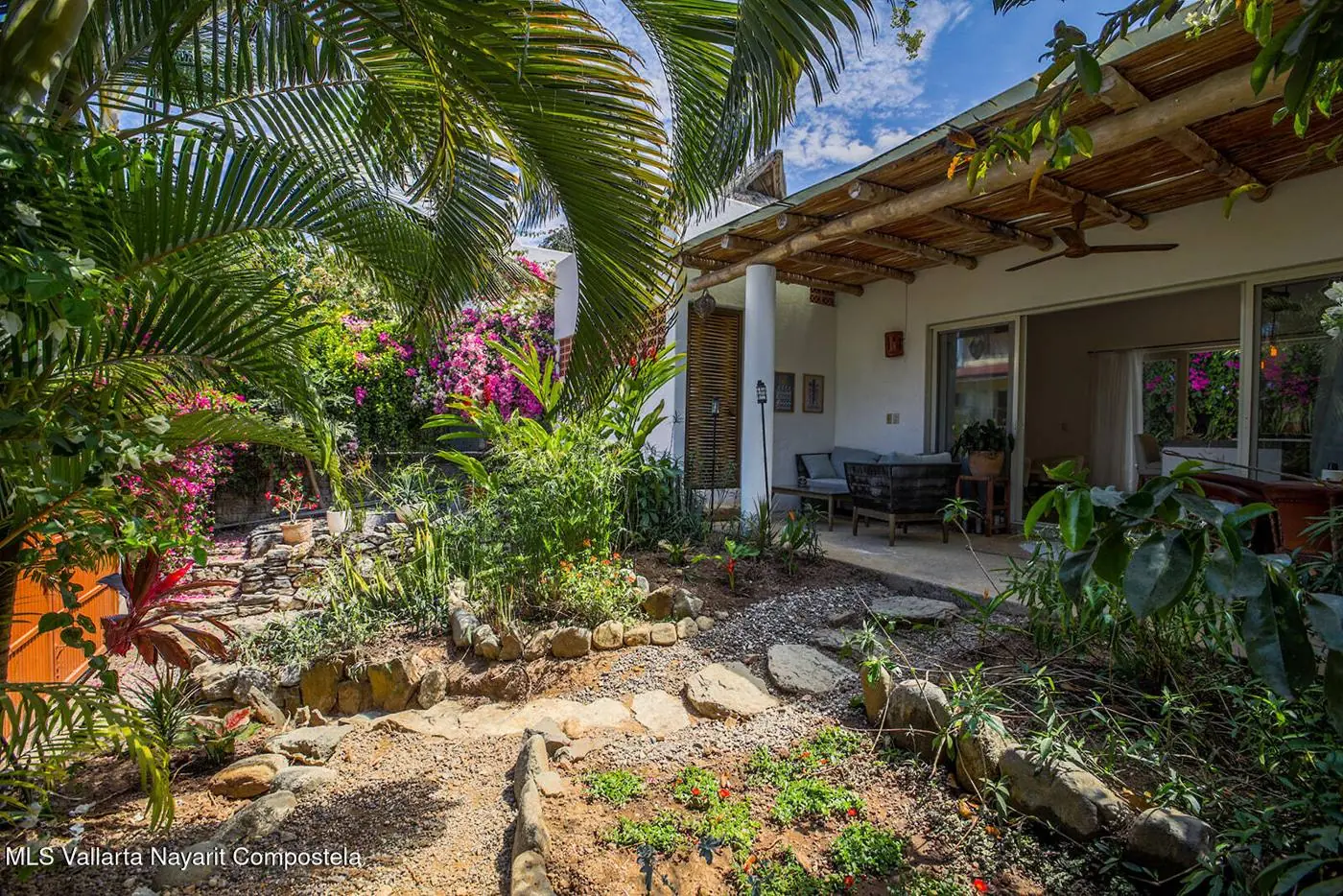 House in San Pancho, photo 2 of 16