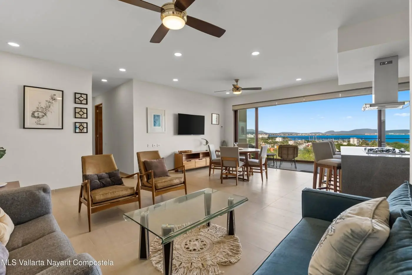 Apartment in Alamar, photo 3 of 14