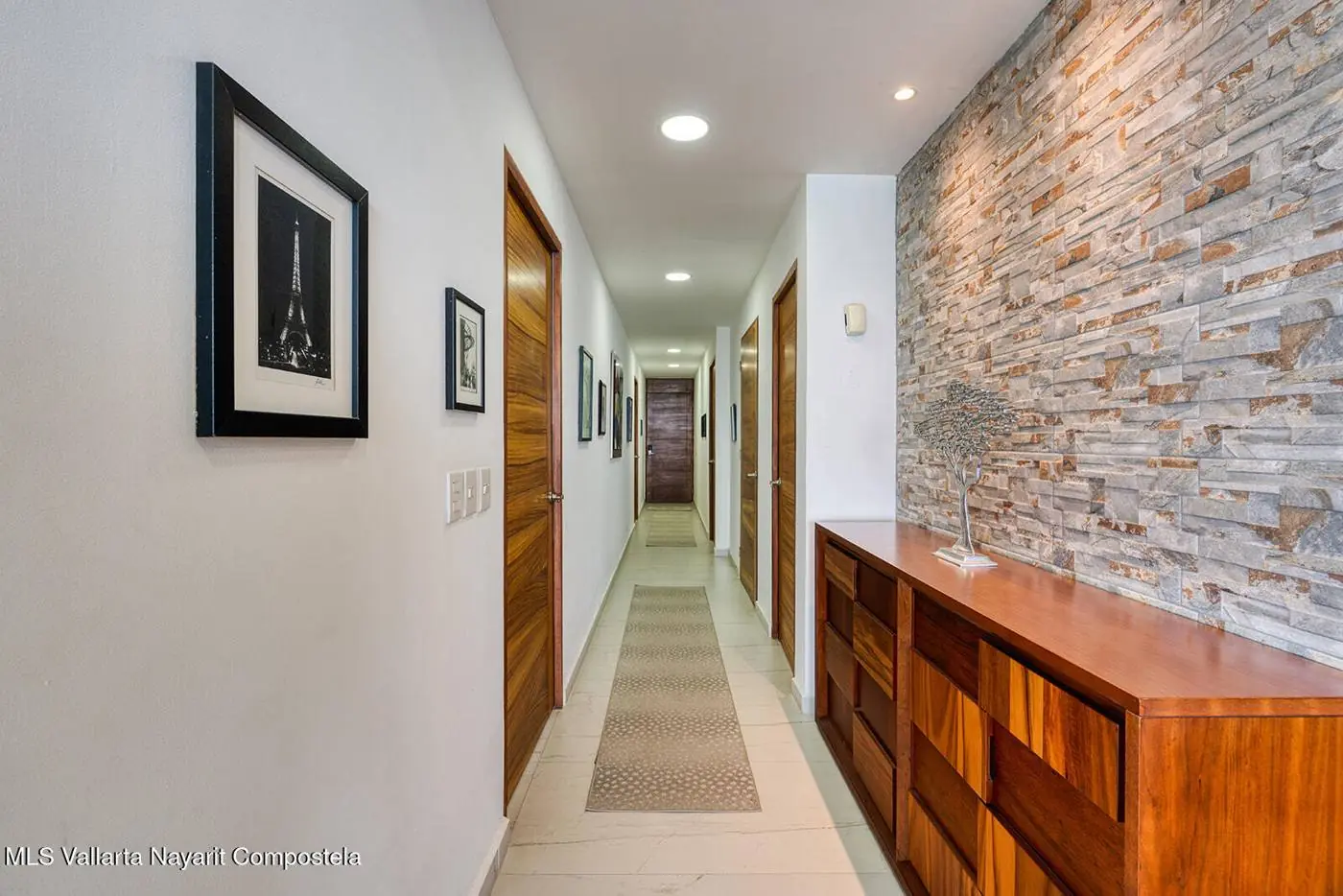 Apartment in Ocean Singer, photo 11 of 13