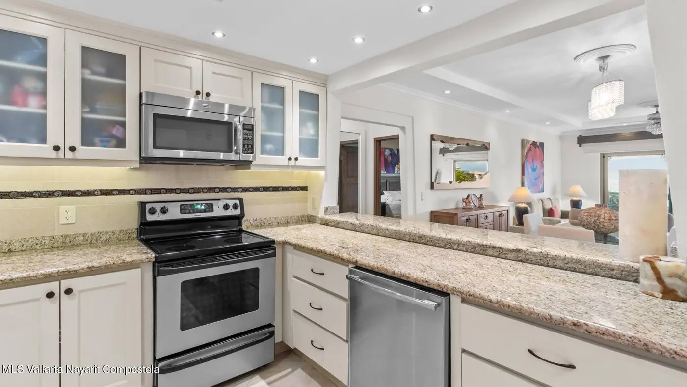 Apartment in Ocean Vista, photo 13 of 13