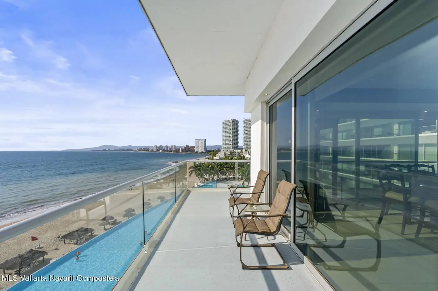 Oceanfront balcony at Península Vallarta, Hotel Zone