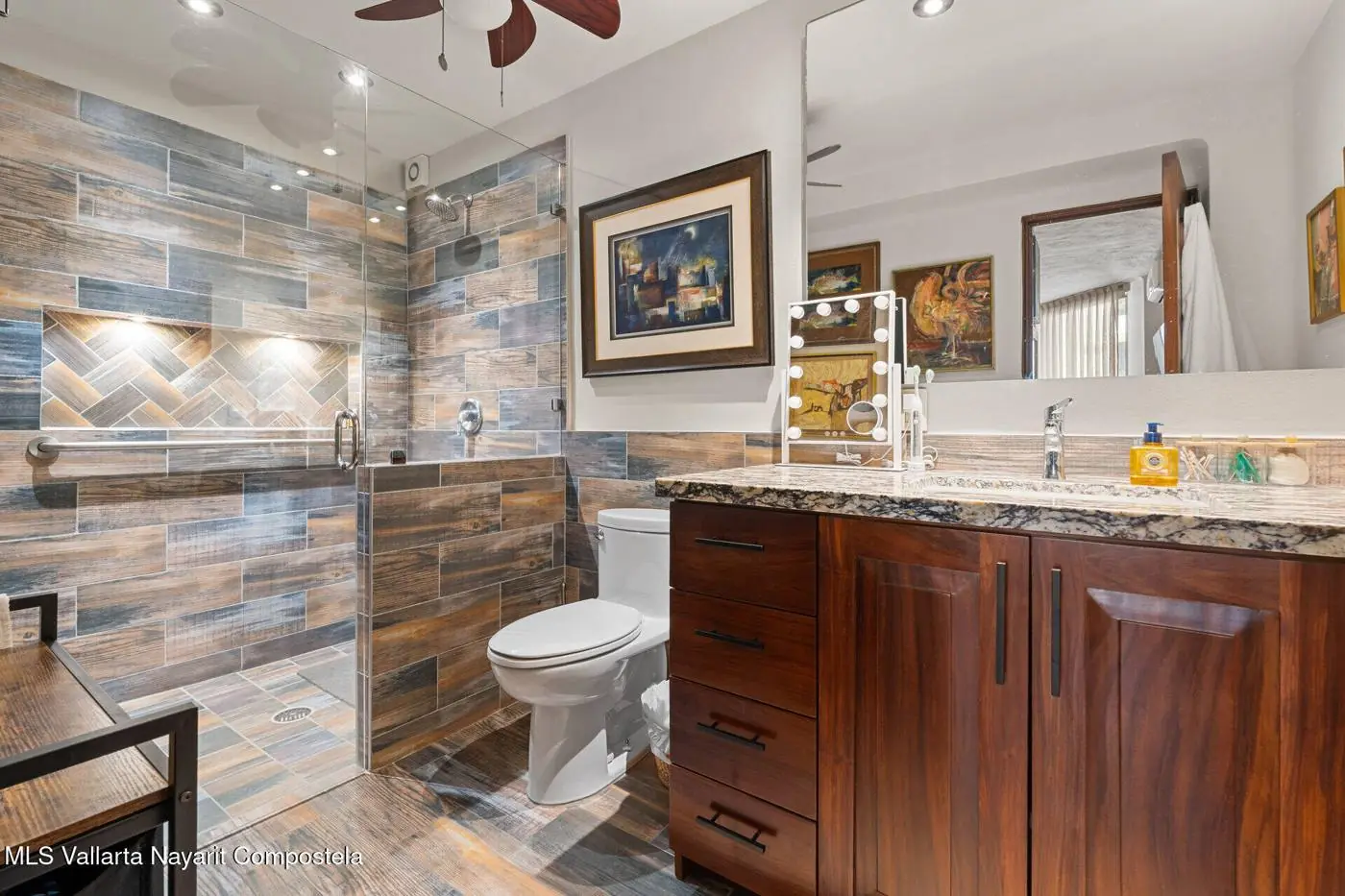 Apartment in Vista del Sol, photo 10 of 15