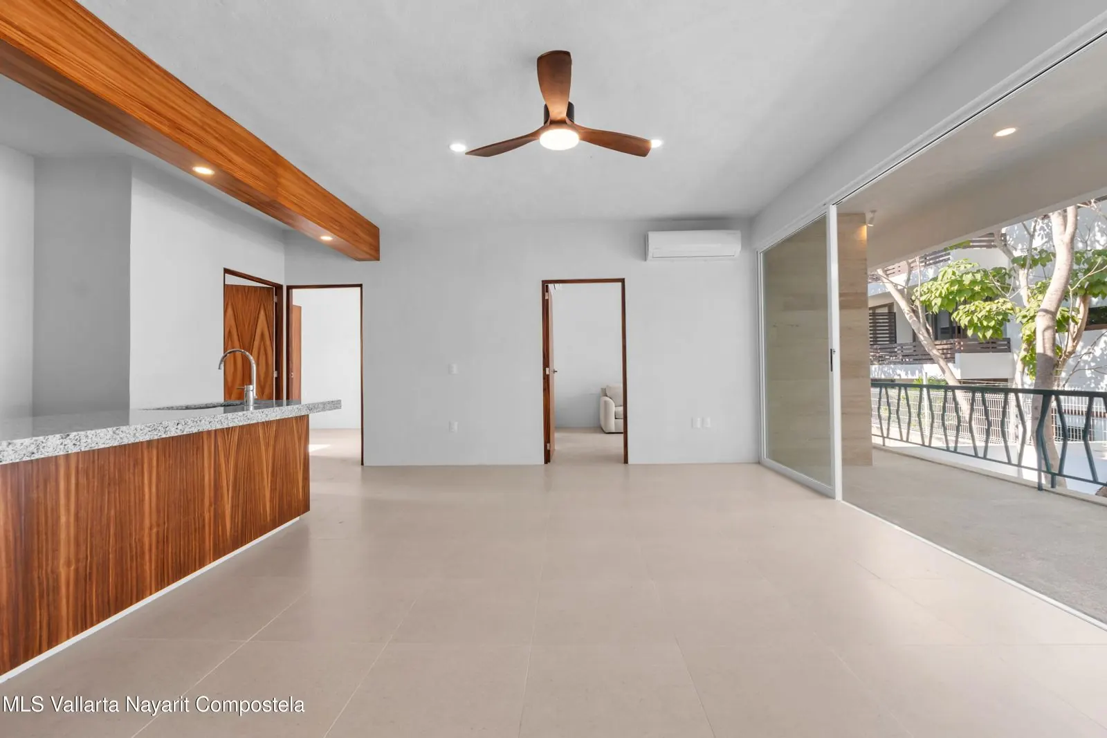 Living room, dining area, and kitchen of Nexpa Bucerías UP2